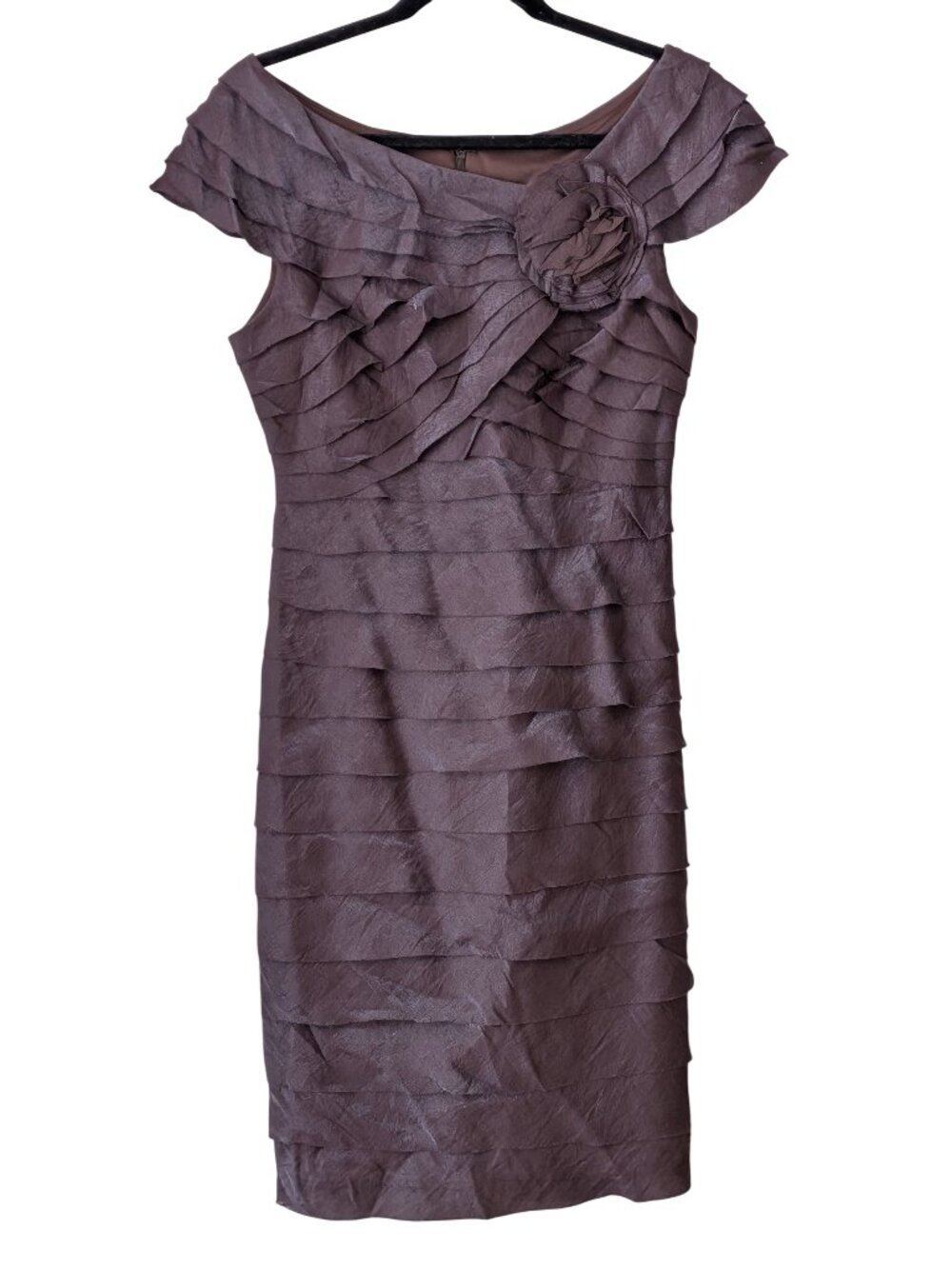 London Times Shimmery Plum Duochrome Jacquard Sheath Dress 10
